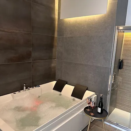 Nocleg ze śniadaniem Cavour Dream