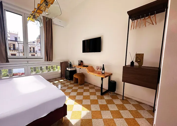 Cavour Dream 4* パレルモ