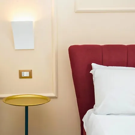 Cavour Dream 4*